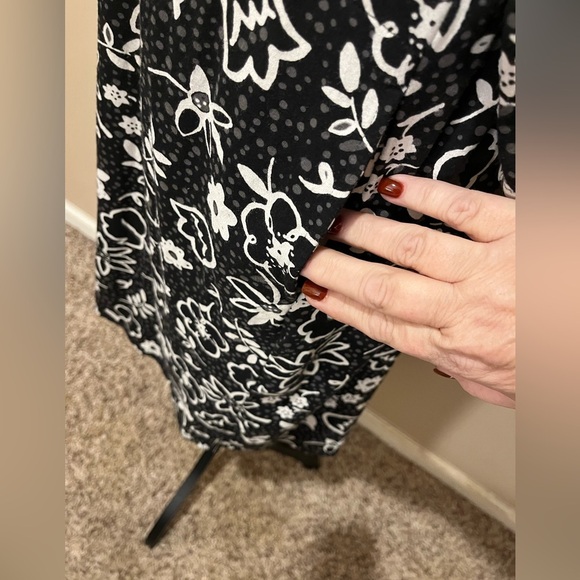 J Jill Black & White Modern Floral Collar Button Mini Dress, Size: XS - Picture 5 of 5